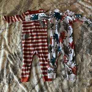 SOLD ❤️ Just One You made by Carters 2 pack Long-Sleeved Onesies (boys) 12 month
